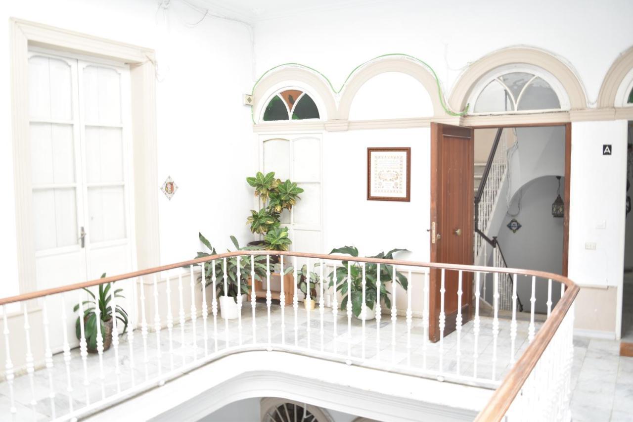 Apartamentos Veedor Cadiz Luaran gambar