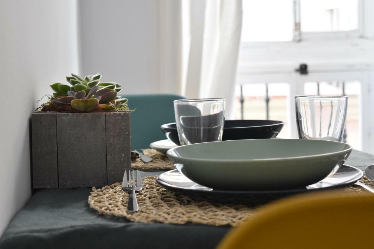 Apartamentos Veedor Cadiz Luaran gambar